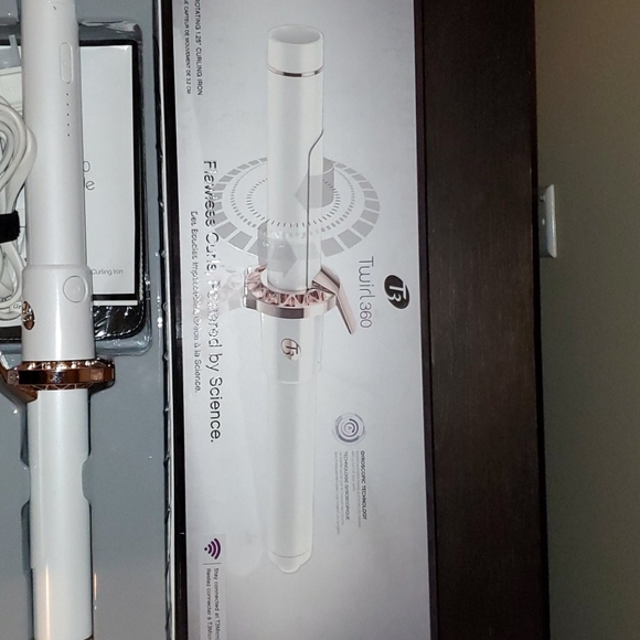 T3 Twirl 360 - Picture 6 of 6